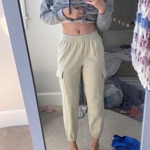 tan cargo sweats (pacsun)